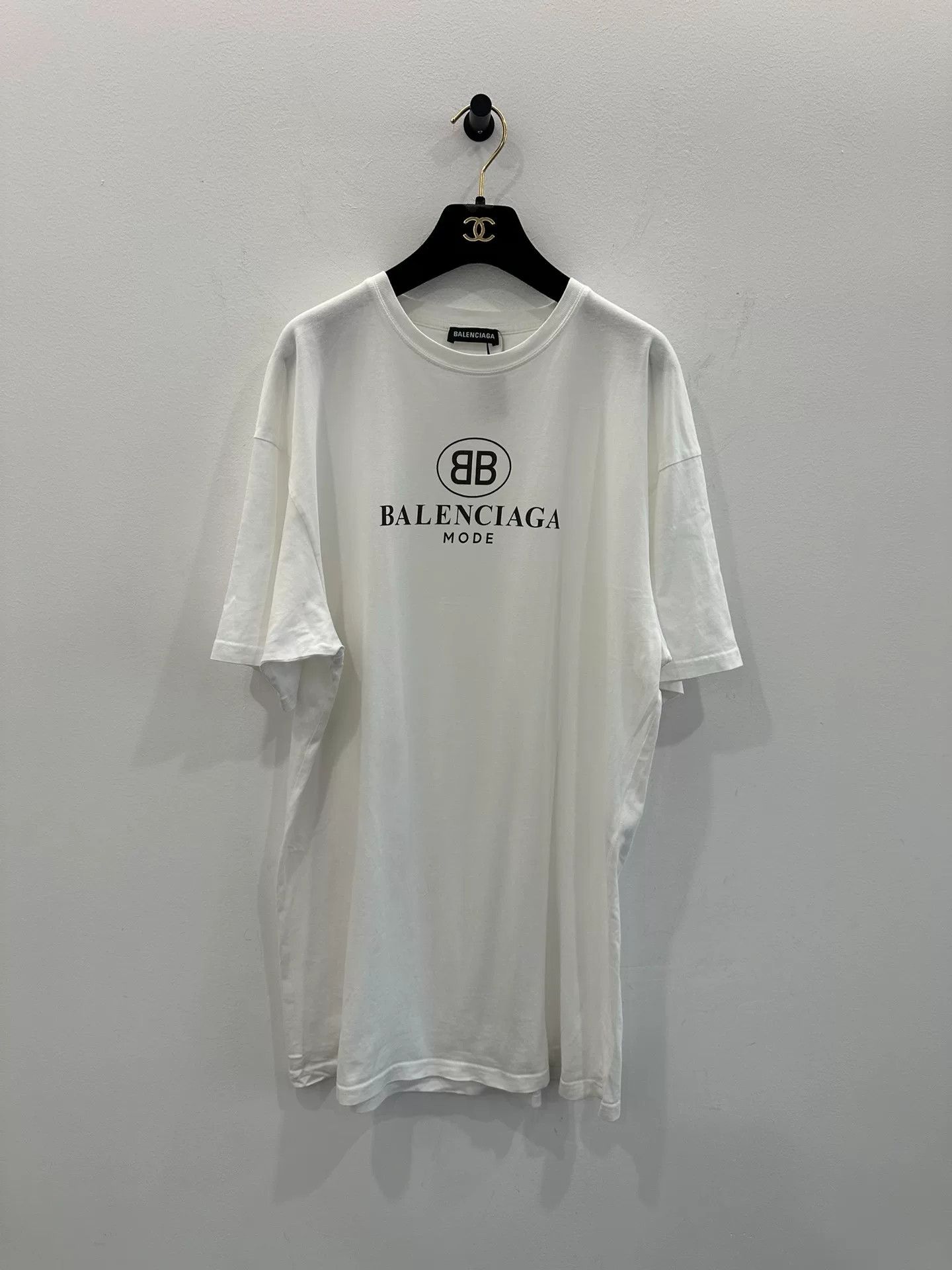 Balenciaga Balenciaga Double B Logo White Oversized Tee XS Size XS / US 0-2 / IT 36-38 - 1 Thumbnail