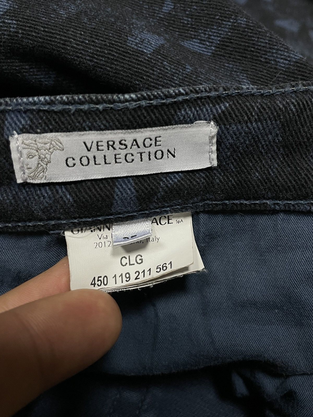 Versace Jeans Couture Versace jeans all over print medusa pattern denim pants Size US 34 / EU 50 - 6 Thumbnail