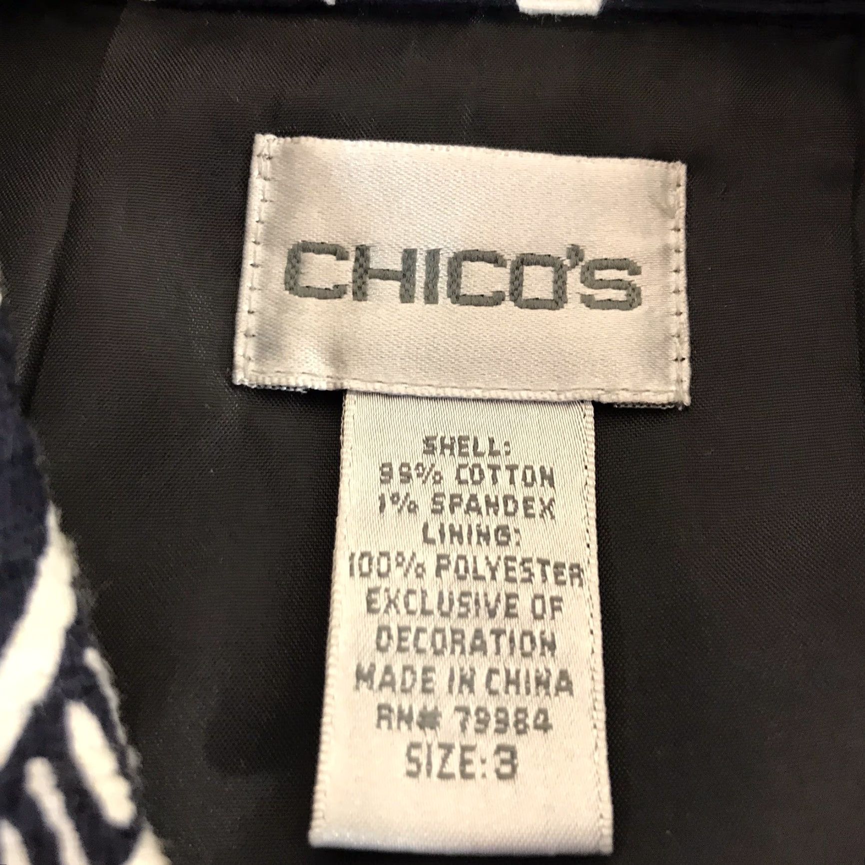 Vintage Chico's Floral Shimmering Jacket Womens Size L Blue Black White Long Sleeve Business Casual Size L / US 10 / IT 46 - 4 Thumbnail