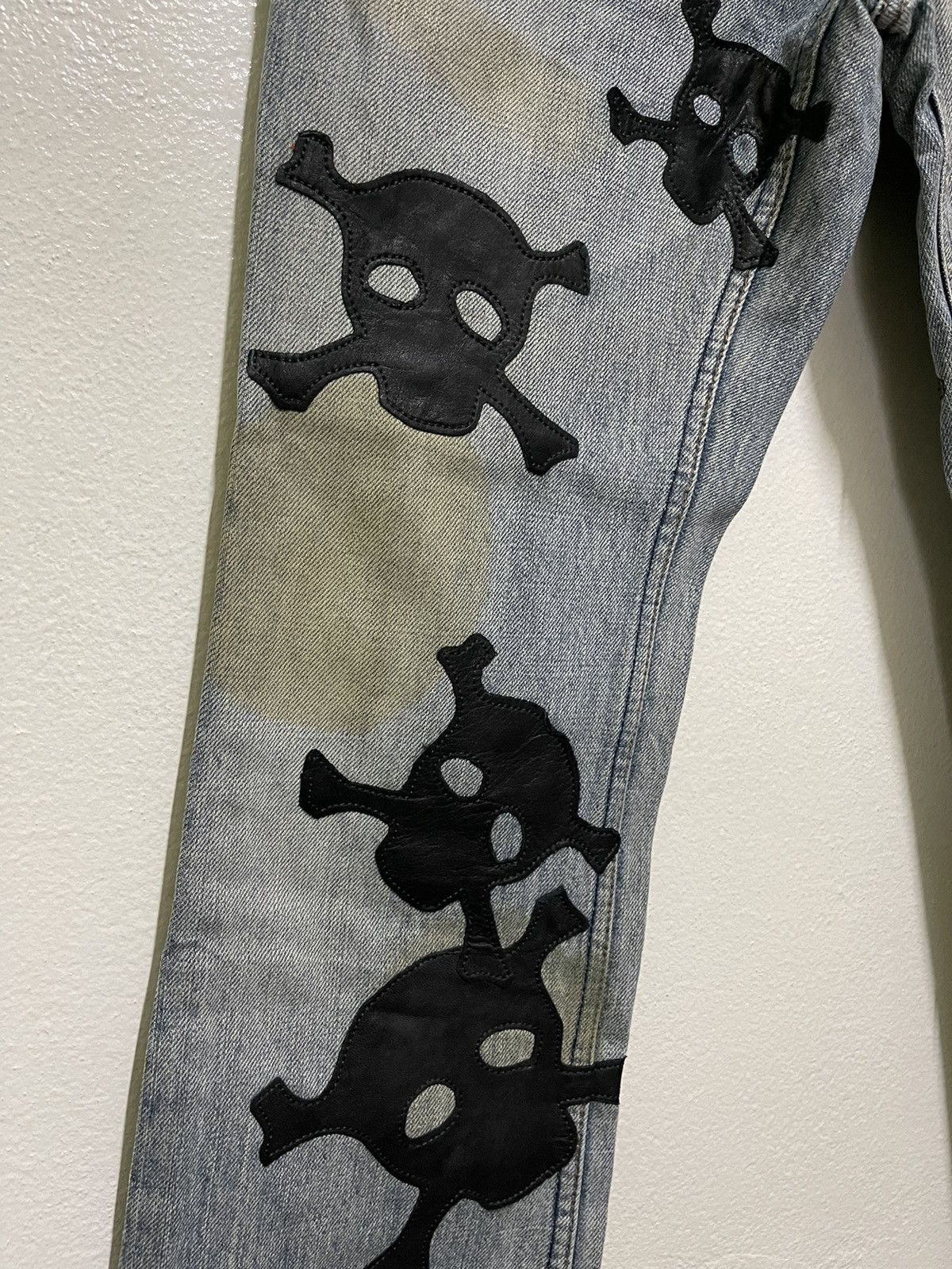 Le Grande Bleu (L.G.B.) Le Grand Bleu Skull Patchwork Crazy Wolf Cut Flares Denim Size US 28 / EU 44 - 3 Thumbnail