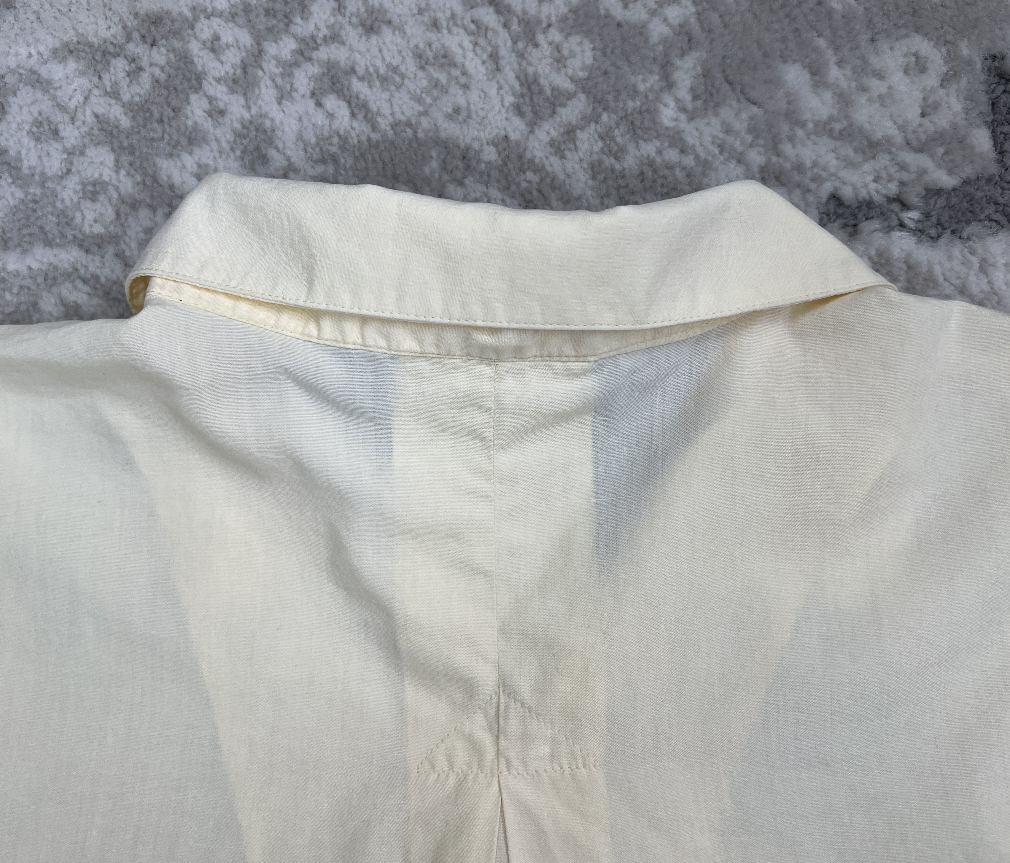 Fila × Vintage Vintage FILA Italy Short Sleeve Cream Shirt with Crest Logo Size US M / EU 48-50 / 2 - 12 Thumbnail