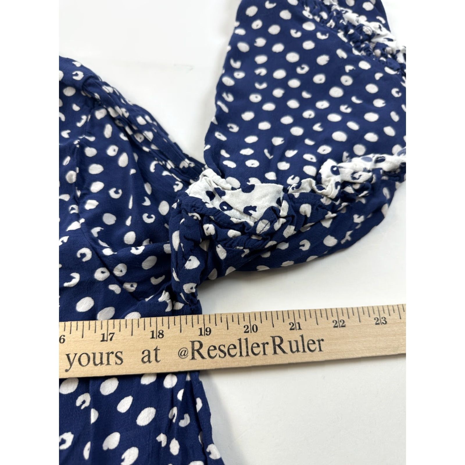 Soft Surroundings Soft Surroundings Blouse Women’s M Polka Dot Round Neck Pullover Long Sleeve Pleated Ruffle Blue Multicolor Viscose Regular - USA? Size M / US 6-8 / IT 42-44 - 7 Thumbnail