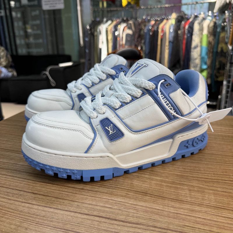 Louis Vuitton Louis Vuitton Trainer Maxi Low-Top Sneakers in White Blue 0079 Size US 8.5 / EU 41-42 - 1 Thumbnail