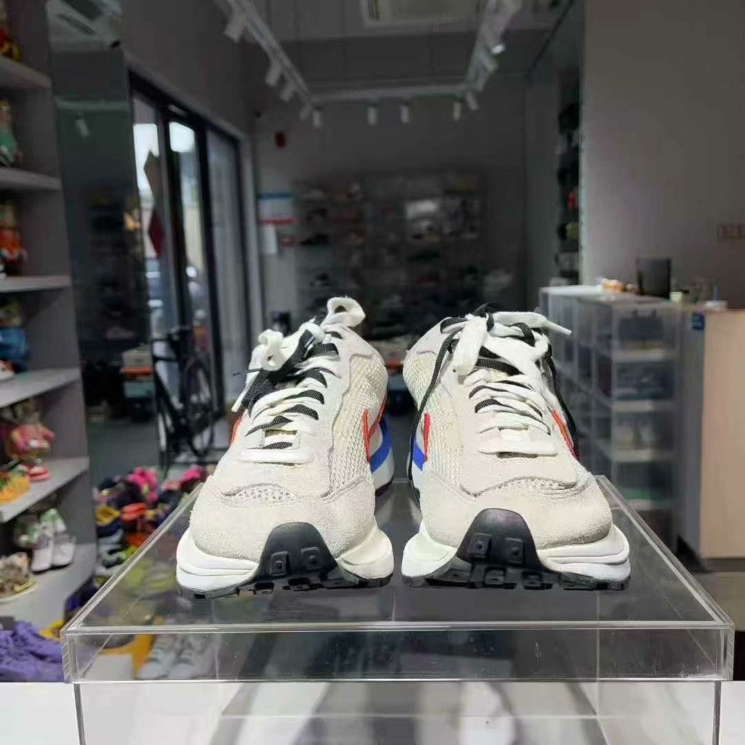 Nike Nike SACAI White Lowtop Sneakers 46 Men Size US 12 / EU 45 - 1 Thumbnail