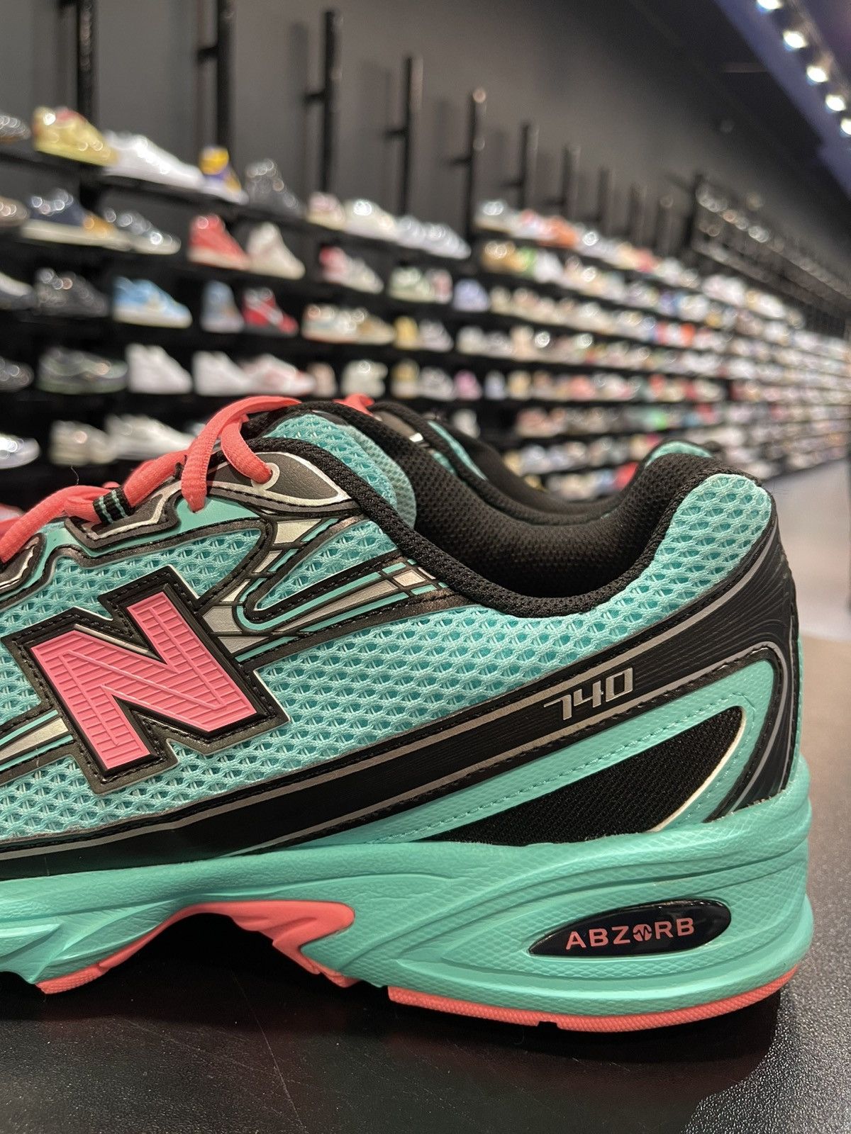 New Balance Size 13 - New Balance 740v2 Cyber Jade Size US 13 / EU 46 - 5 Thumbnail