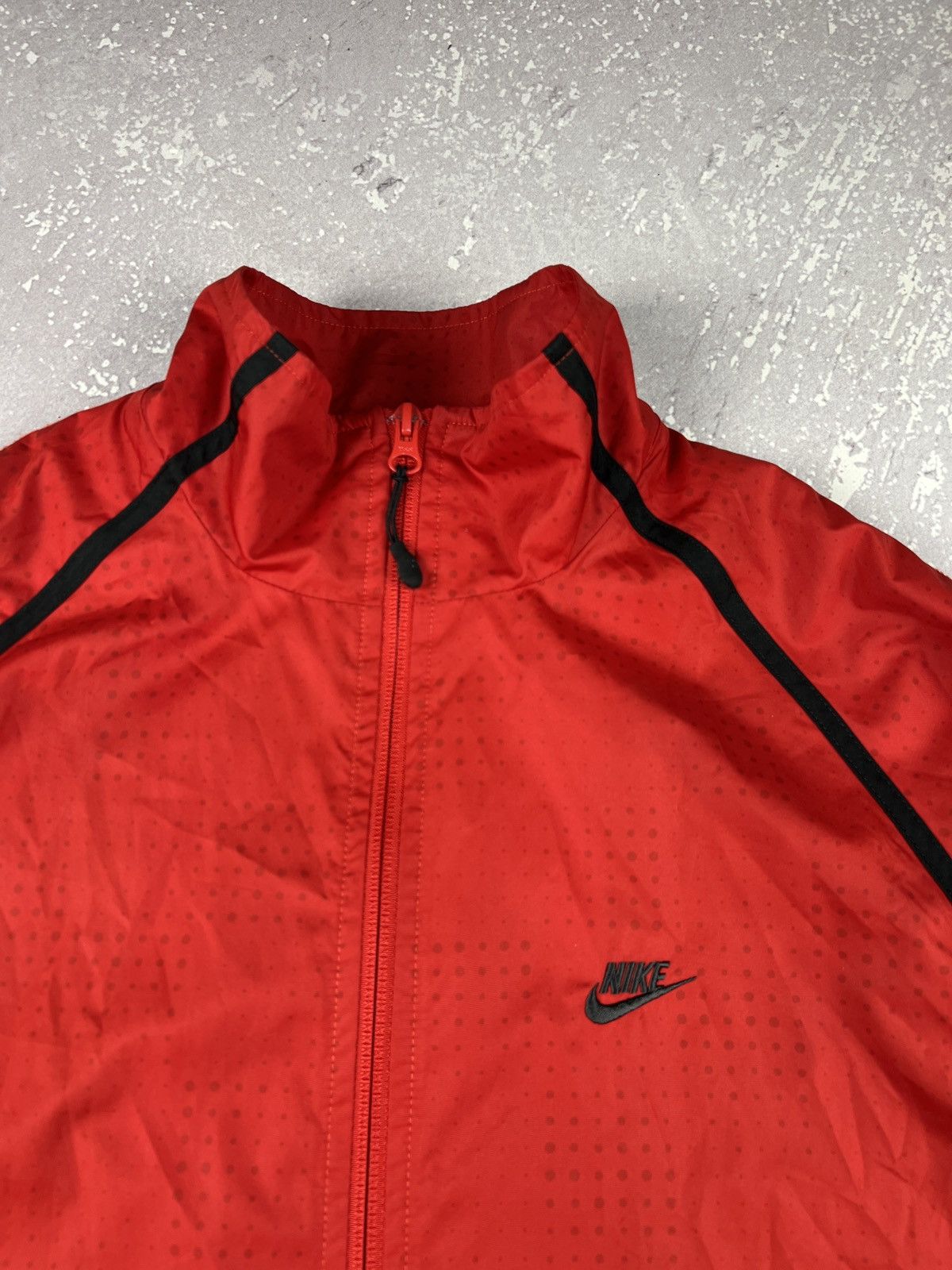 Nike Vintage Y2K Nike Air Track Top Wind Nylon Jacket Mens S Red Size US S / EU 44-46 / 1 - 4 Thumbnail