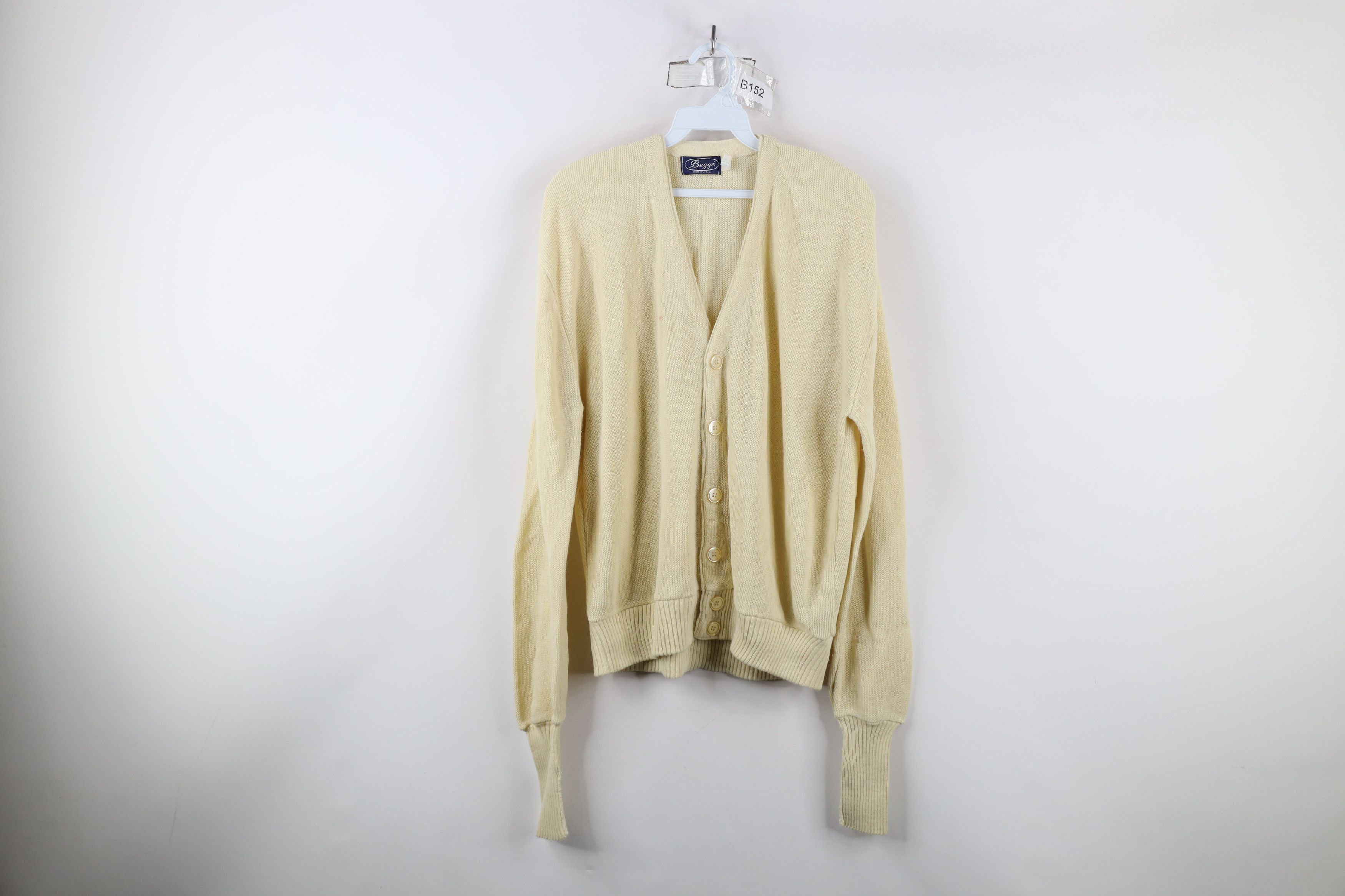 Vintage Vintage 50s 60s Streetwear Button Cardigan Sweater Beige USA Size US XL / EU 56 / 4 - 1 Thumbnail