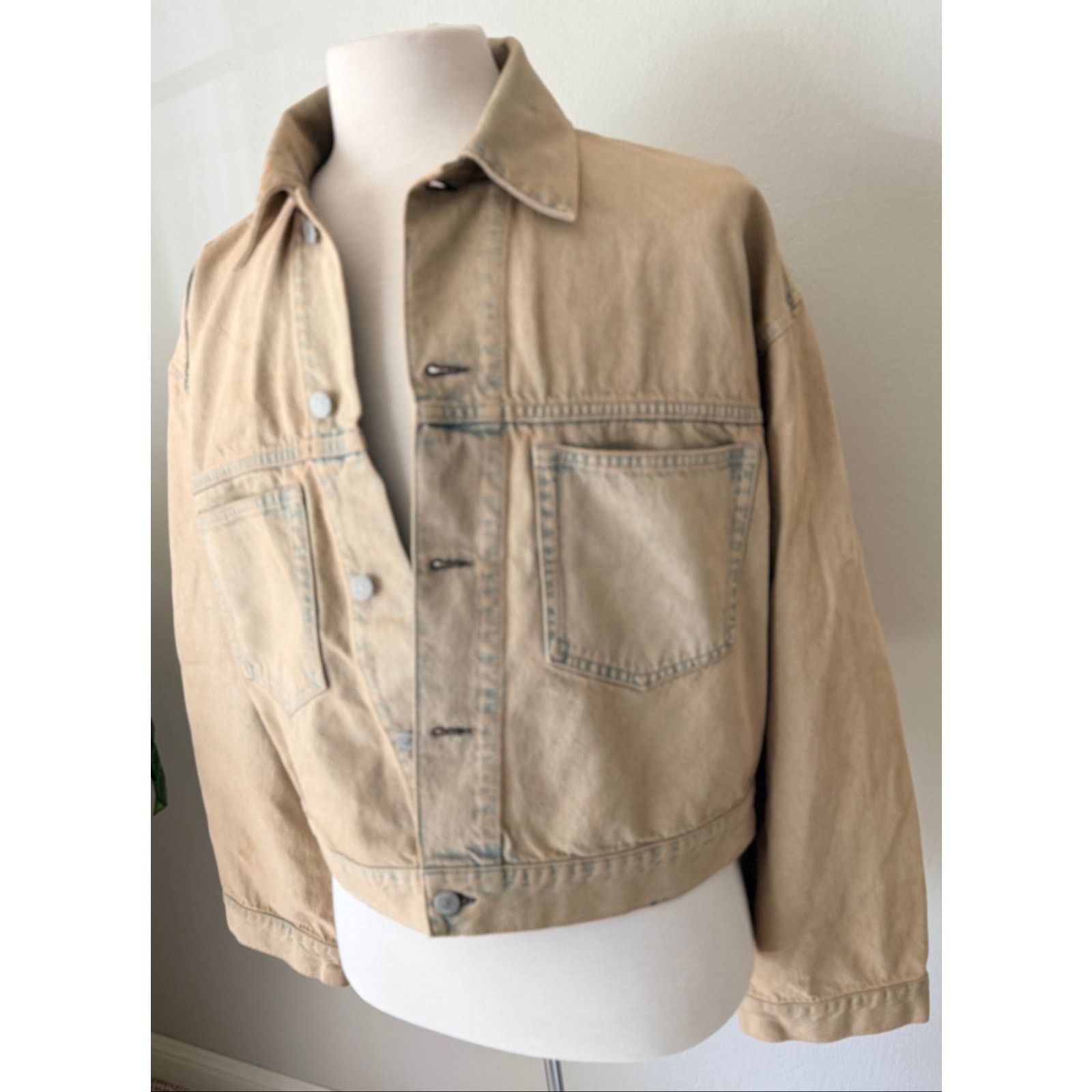 Acne Studios Acne Studios FW24 Cropped Denim Jacket Sand Beige IT 46 Size US M / EU 48-50 / 2 - 1 Thumbnail