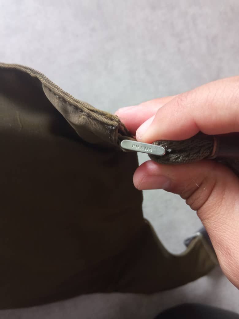Prada PRADA NYLON MESSENGER BAG IN GREEN ARMY Size ONE SIZE - 6 Thumbnail