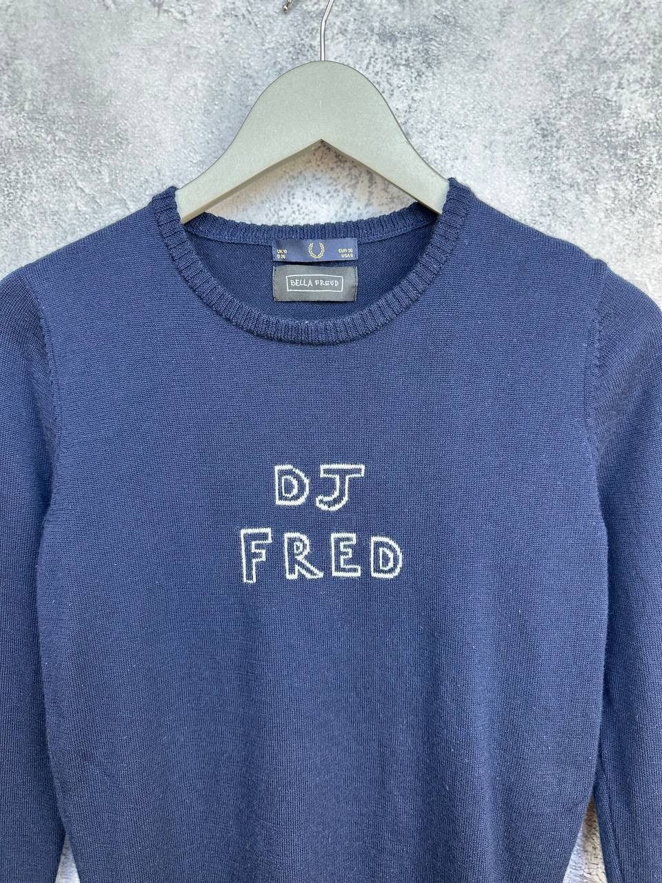 Bella Freud Fred Perry x Bella Freud DJ Fred Graphic Wool Jumper Navy Size S / US 4 / IT 40 - 4 Thumbnail