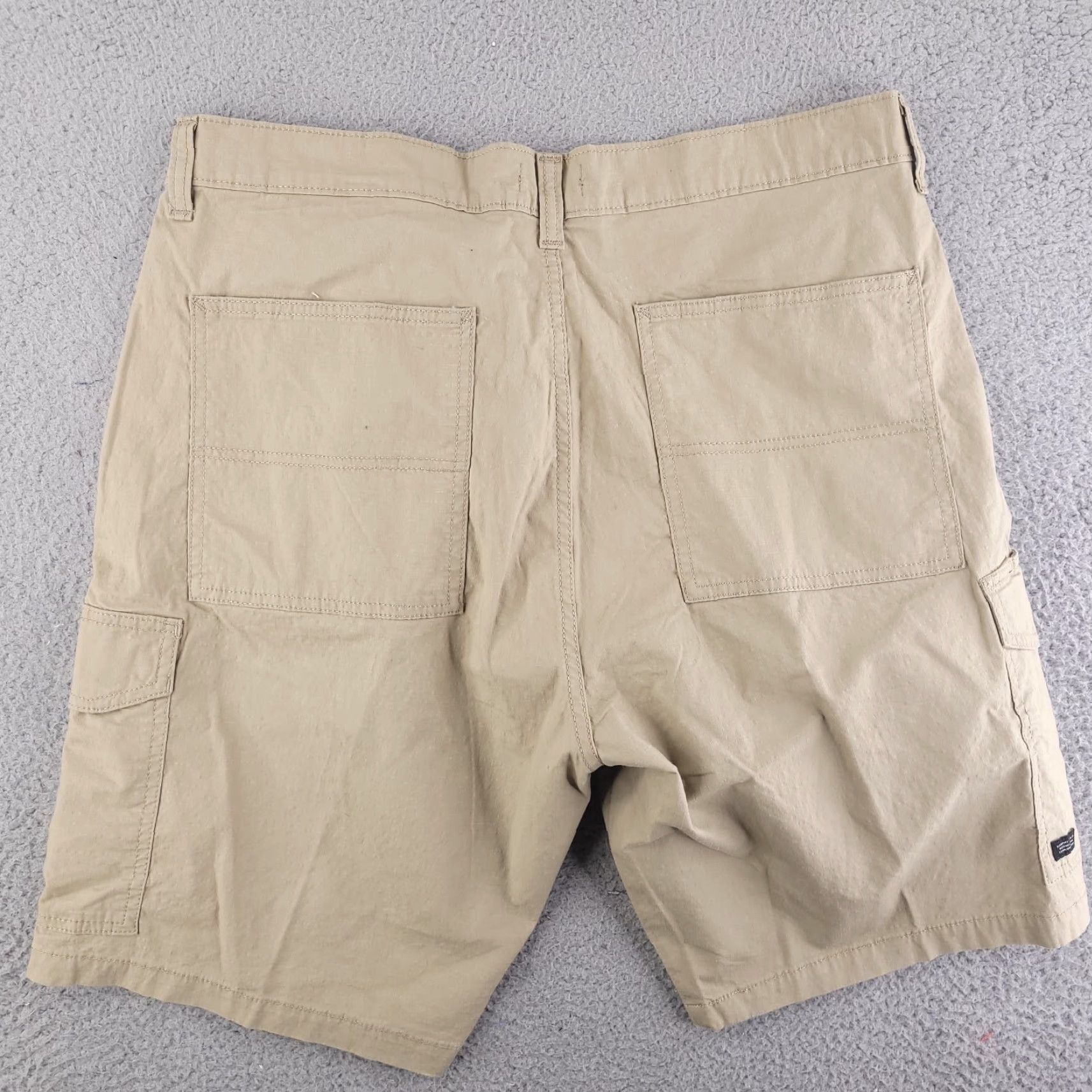 Levi's Levi's Shorts Cargo Mens 36 Brown Ripstop Utility Cotton Flat Front Size US 36 / EU 52 - 7 Thumbnail