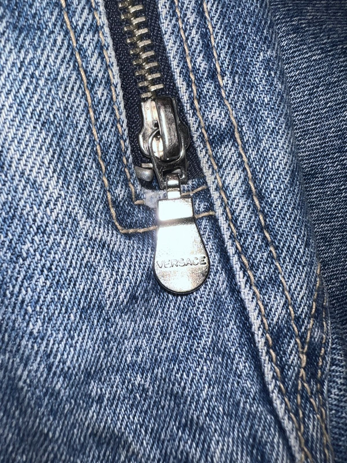 Versace Versace biker jean jacket 80/90s Gianni era (very rare) Size US M / EU 48-50 / 2 - 10 Thumbnail