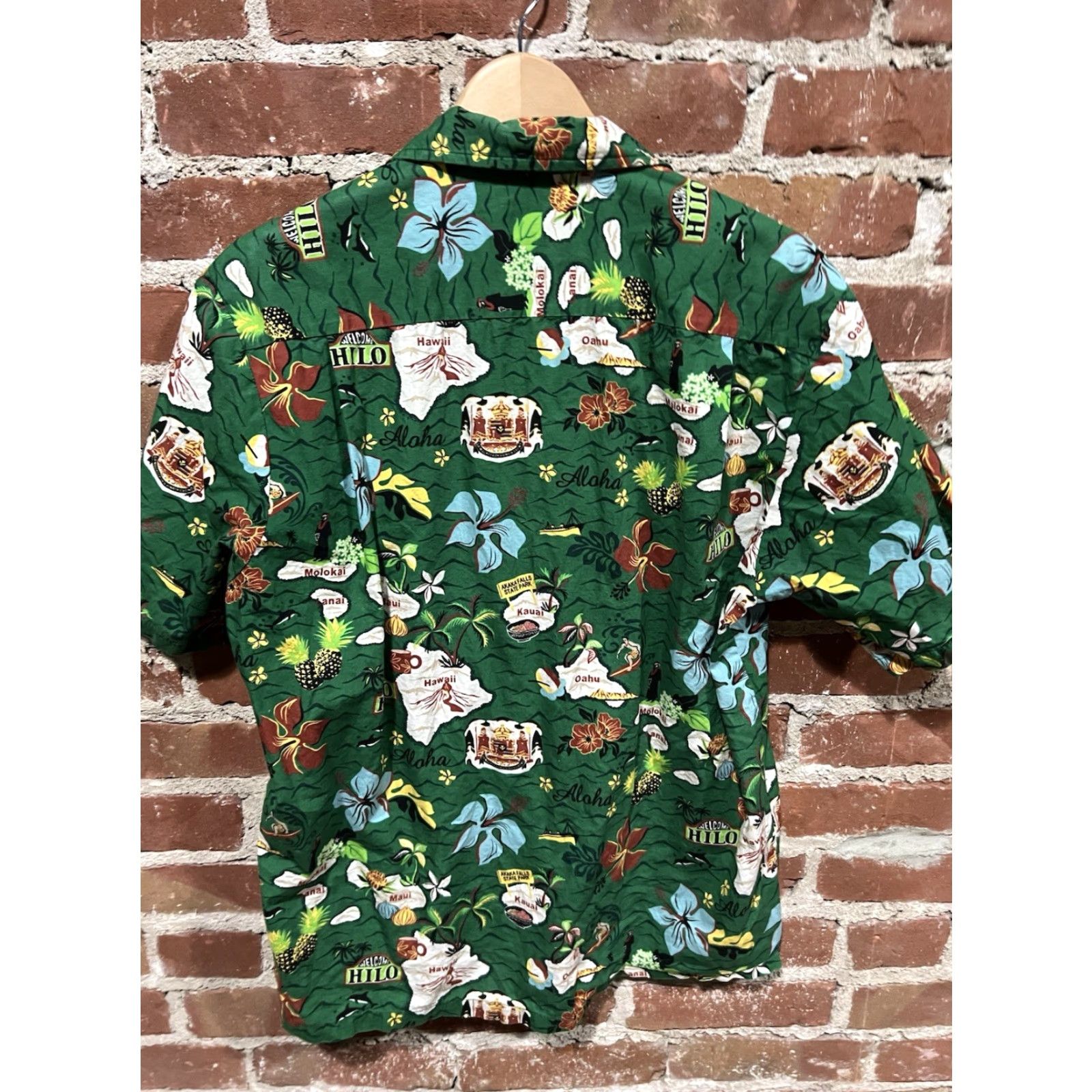 Hilo Hattie Hawaii Shirt Hilo Floral Men's Green Button Down Shirt Size US L / EU 52-54 / 3 - 3 Thumbnail