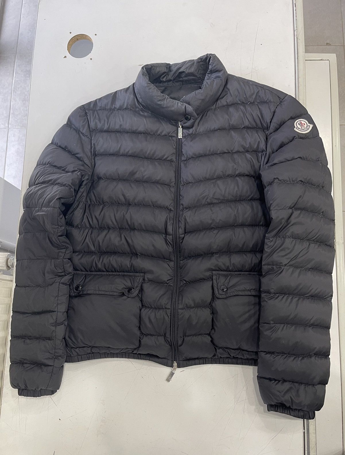 Moncler Moncler lans down puffer jacket Size M / US 6-8 / IT 42-44 - 1 Thumbnail