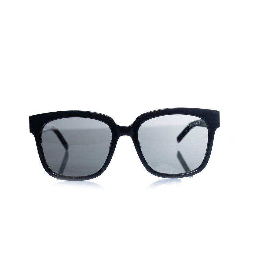 Saint Laurent Paris Saint Laurent, SLM40 Sunglasses in black Size ONE SIZE - 1 Thumbnail