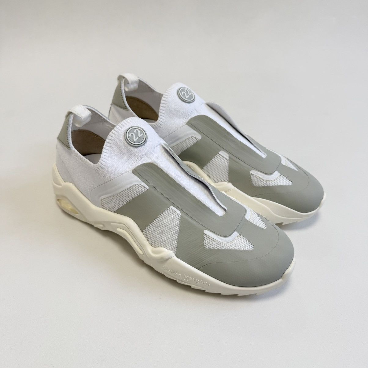 Maison Margiela Laceless White Low Top ‘Future’ Sneakers Size US 11 / EU 44 - 5 Thumbnail