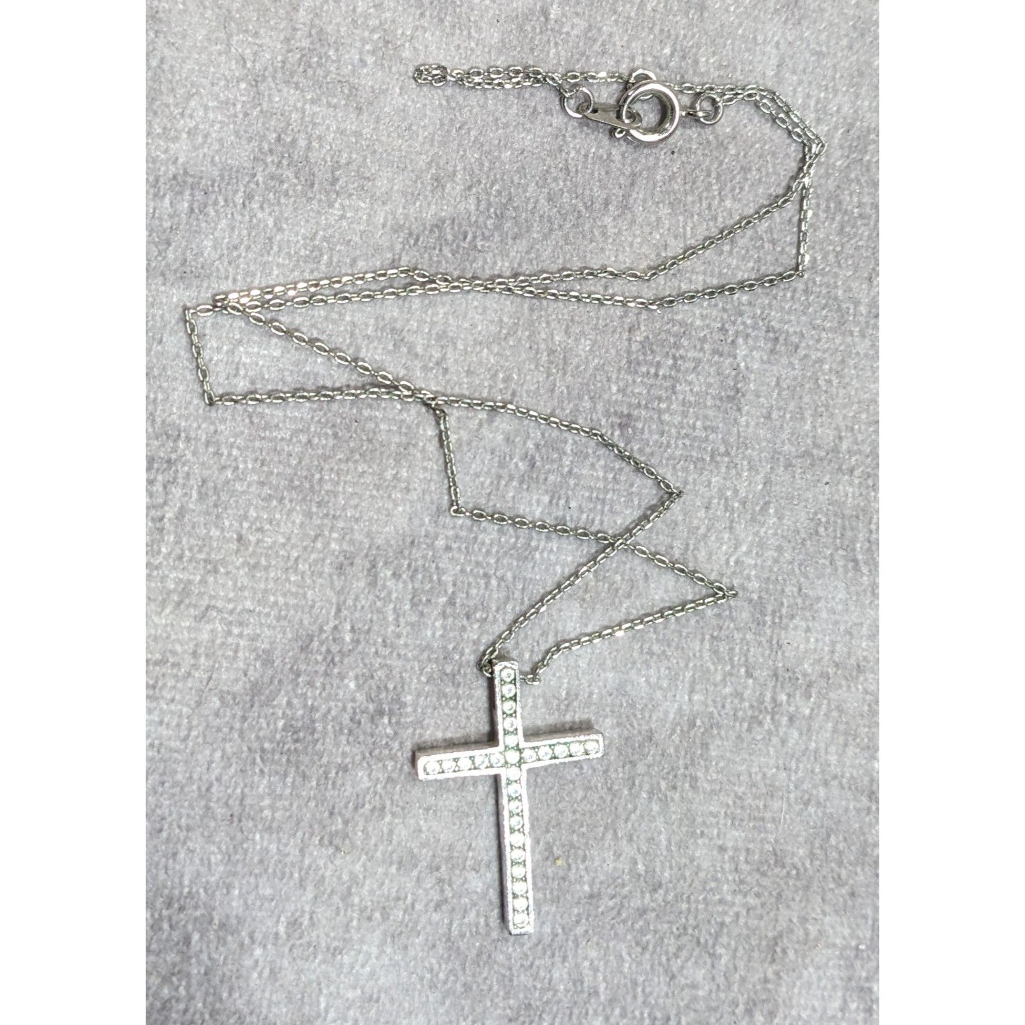 Other Elegant Gemmed Religious Silver Tone Cross Pendant Necklace Size ONE SIZE - 7 Thumbnail