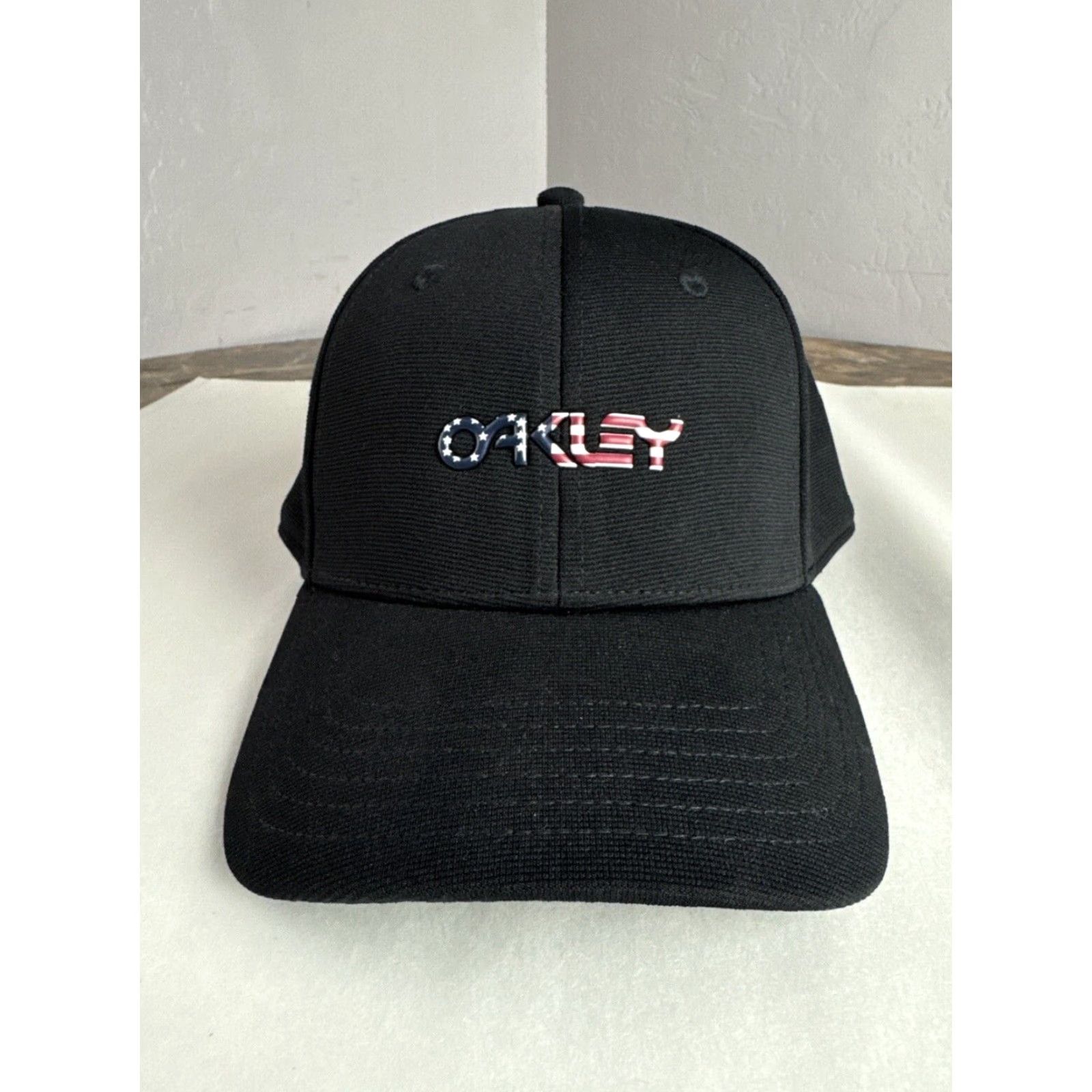 Oakley Oakley Cap Hat Tincan Fitted Flex Fit S/M Classic Low Black US Flag Logo Men Cap Hat Size ONE SIZE - 2 Thumbnail