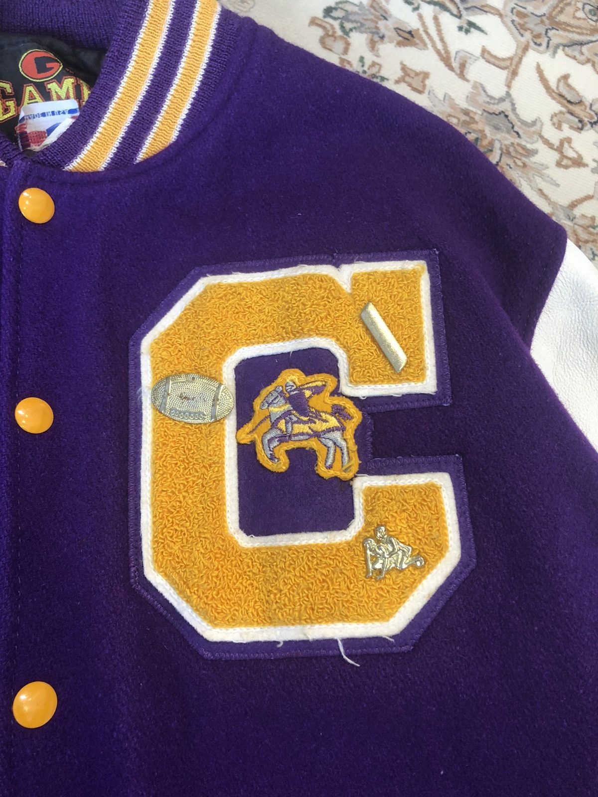 Vintage VINTAGE LANCASTER CATHOLIC WRESTLING FOOTBALL VARSITY JACKET Size US L / EU 52-54 / 3 - 4 Thumbnail