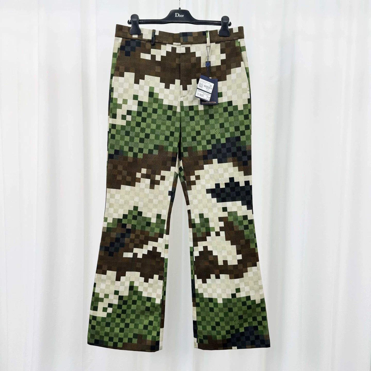 Louis Vuitton Louis Vuitton Collaboration Camouflage Checkered Trousers Size US 44 / EU 60 - 1 Thumbnail