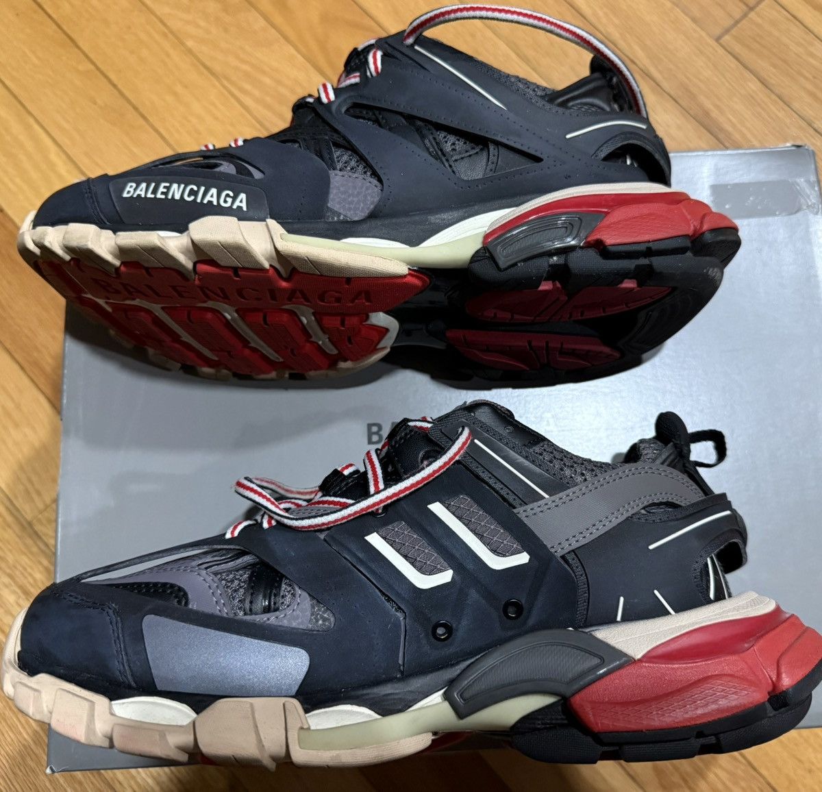 Balenciaga BALENCIAGA WOMEN’S TRACK SNEAKER Size US 8 / IT 38 - 3 Thumbnail