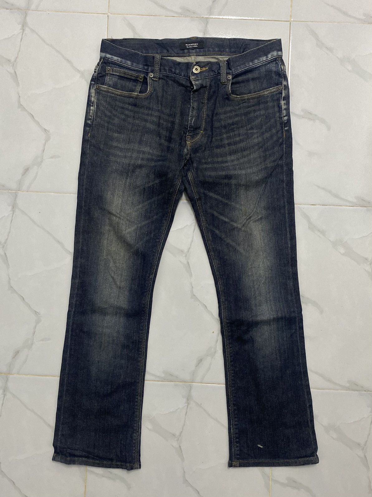 Burberry Burberrys Black Label Bootcut Denim Size US 30 / EU 46 - 1 Thumbnail