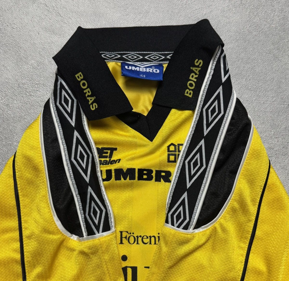 Umbro IF Elfsborg 1999 2000 Home Shirt Soccer Jersey Umbro Size US XS / EU 42 / 0 - 6 Thumbnail