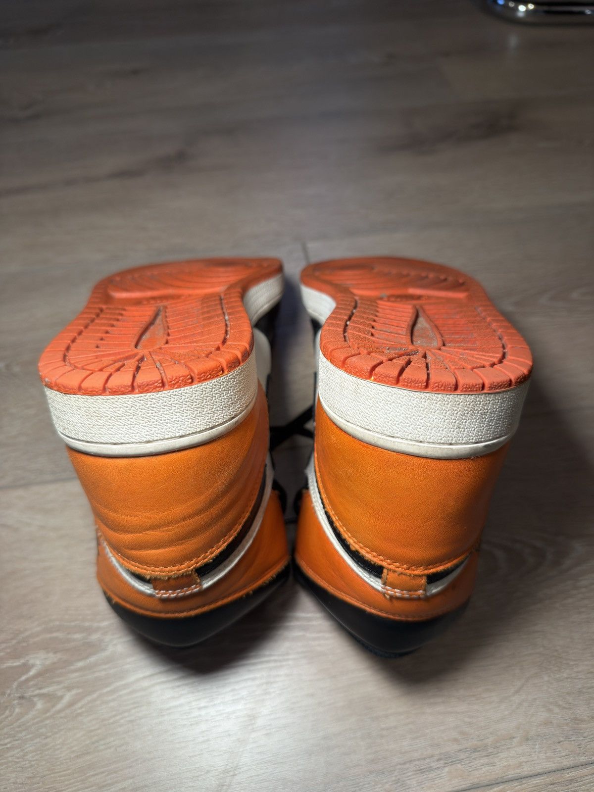Jordan Brand Air Jordan 1 Shattered Backboard 2015 Size US 10 / EU 43 - 10 Thumbnail