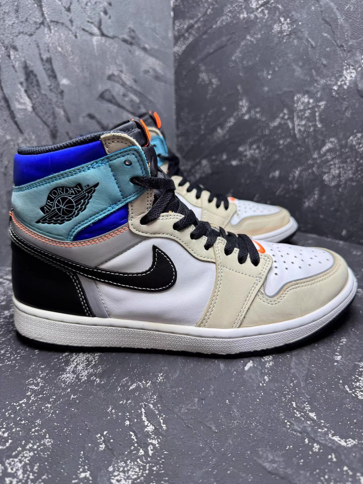 Nike Air Jordan 1 Black White Blue Patchwork Q10 Size US 9 / EU 42 - 4 Thumbnail