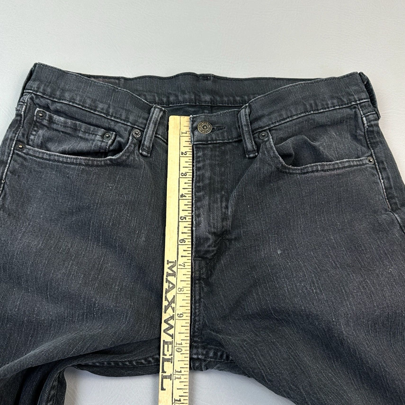 Levi's VINTAGE Levis 511 Jeans Mens 34x32 Black Denim Slim Fit Stretch Zip Fly Skate Casual Size US 34 / EU 50 - 6 Thumbnail