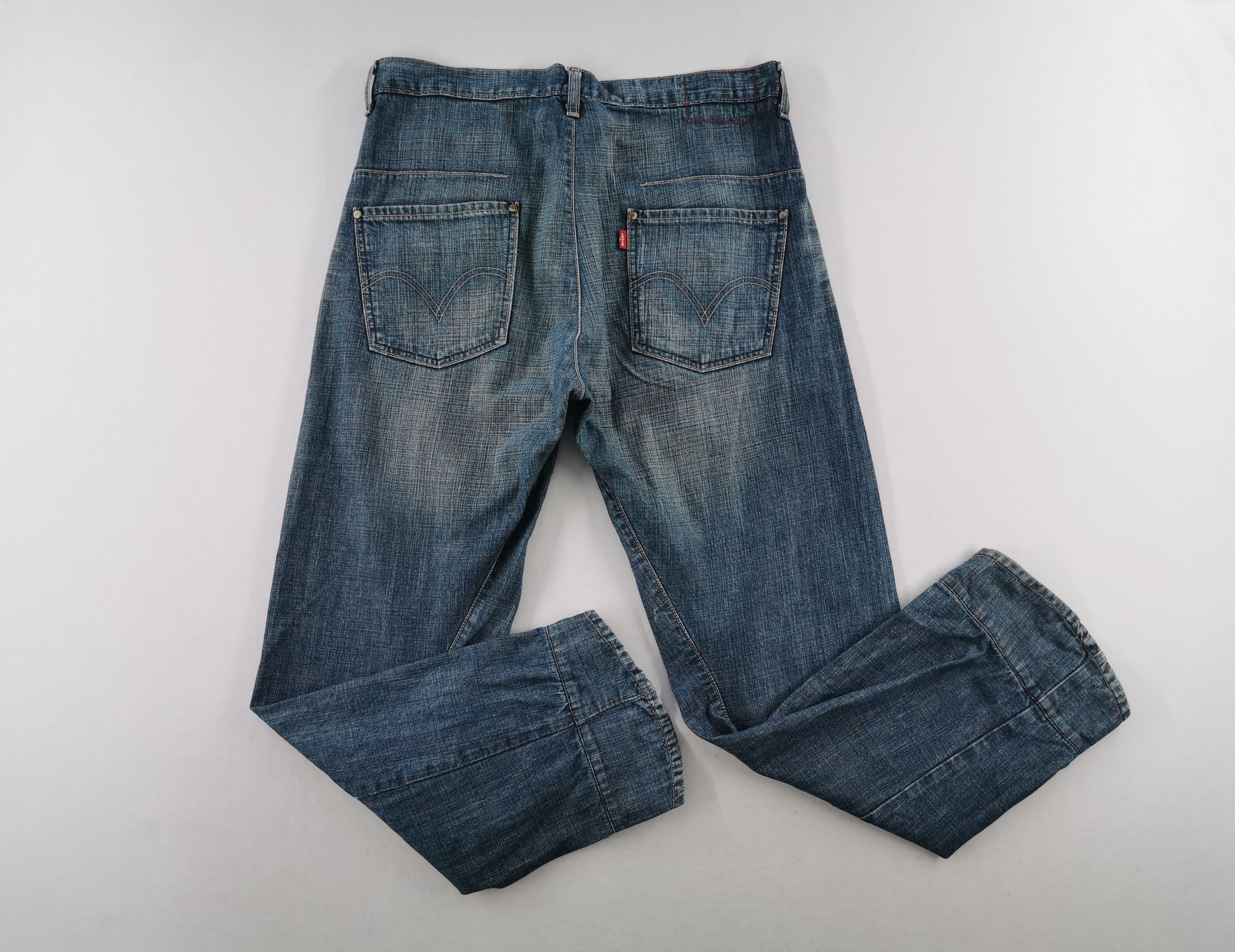 Levi's Vintage Levis Enginereed Denim Jeans Size 36/34x32 Size US 36 / EU 52 - 1 Thumbnail