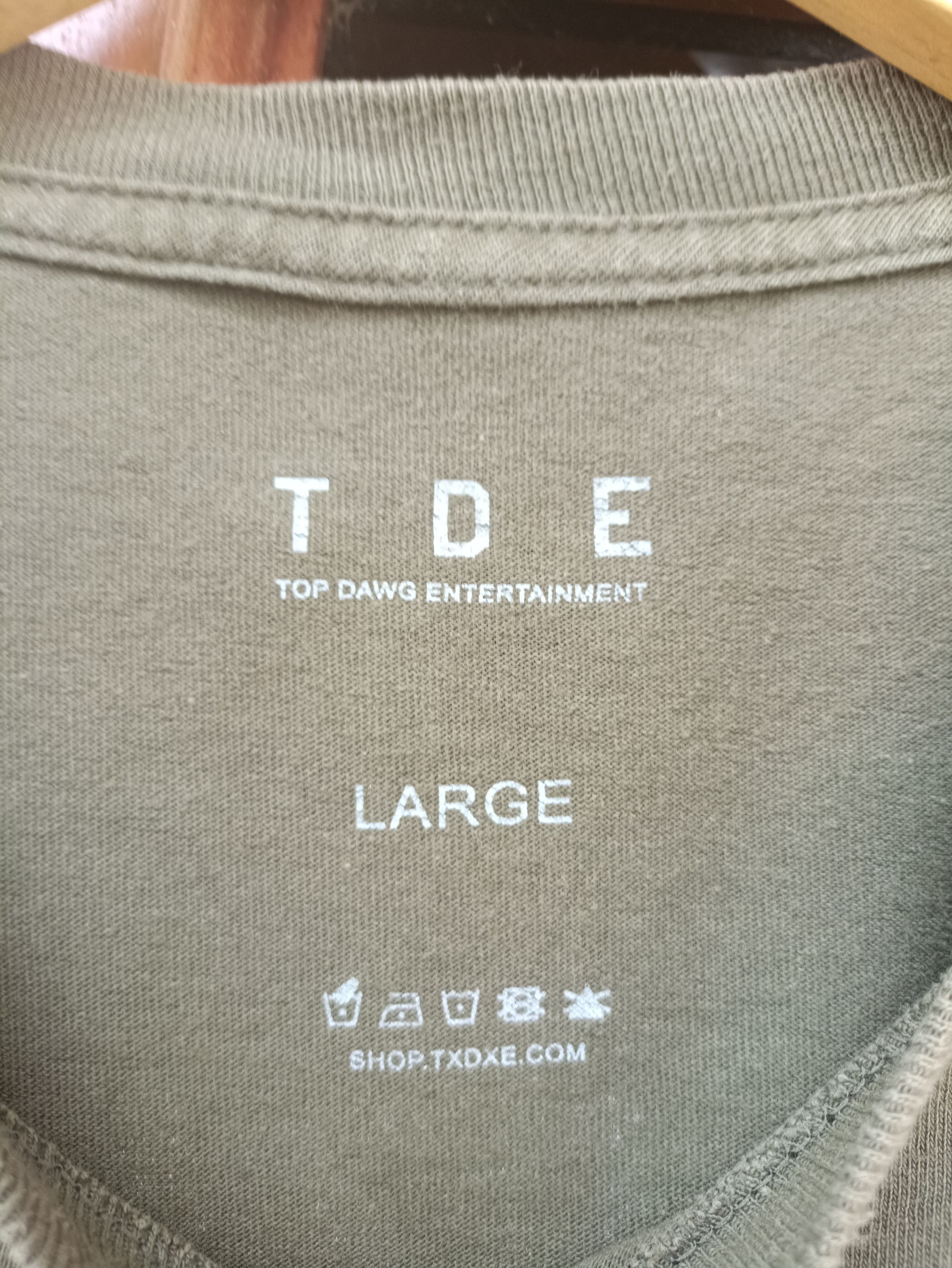 Band Tees RARE OFFICIAL SZA BROKEN CLOCKS Size US L / EU 52-54 / 3 - 5 Thumbnail
