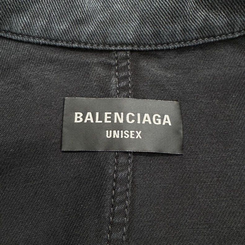Balenciaga Balenciaga Old Jean jacket washed and made Size US XS / EU 42 / 0 - 2 Thumbnail