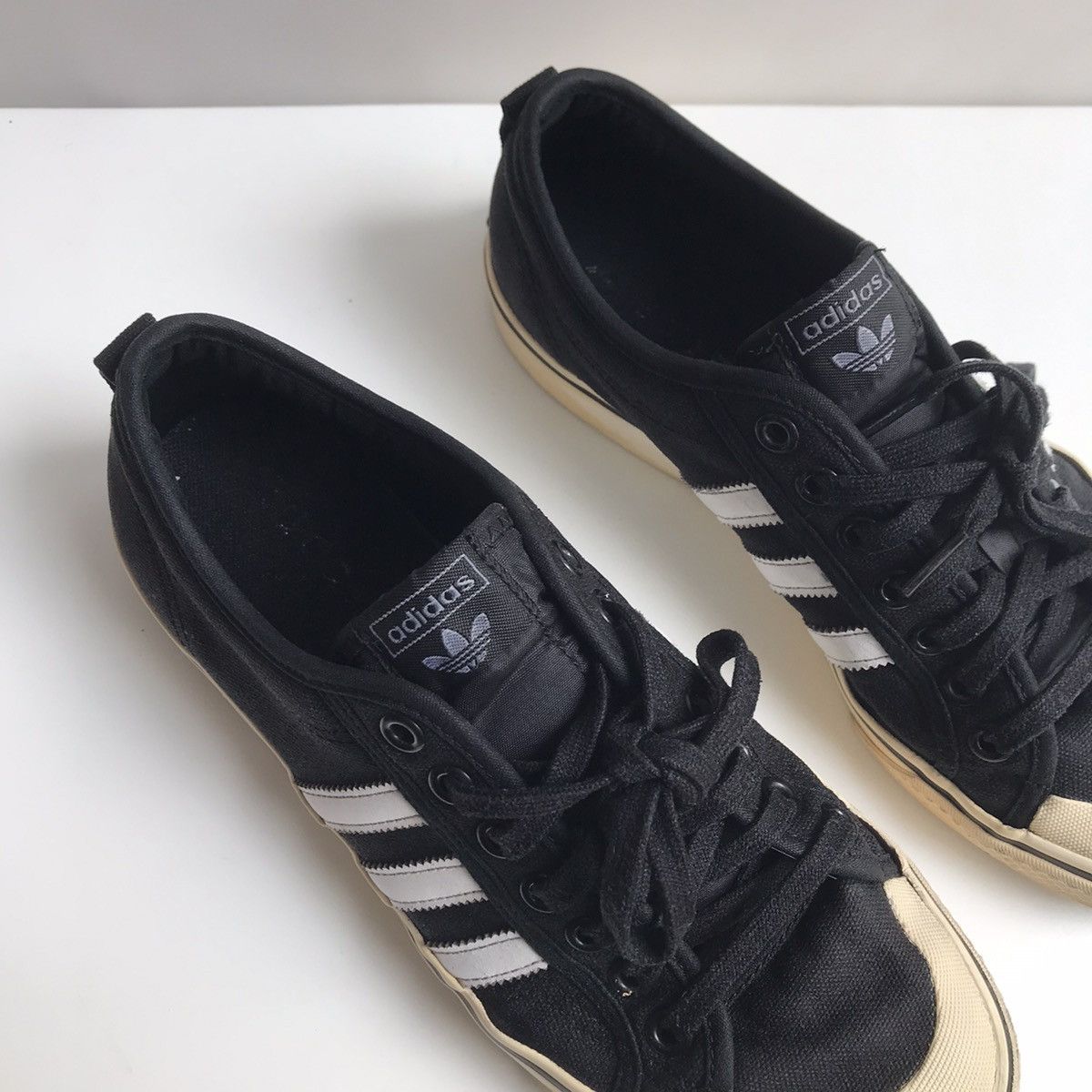 Adidas Adidas Originals Nizza skateboard sneakers shoes black canv Size US 10 / EU 43 - 8 Thumbnail