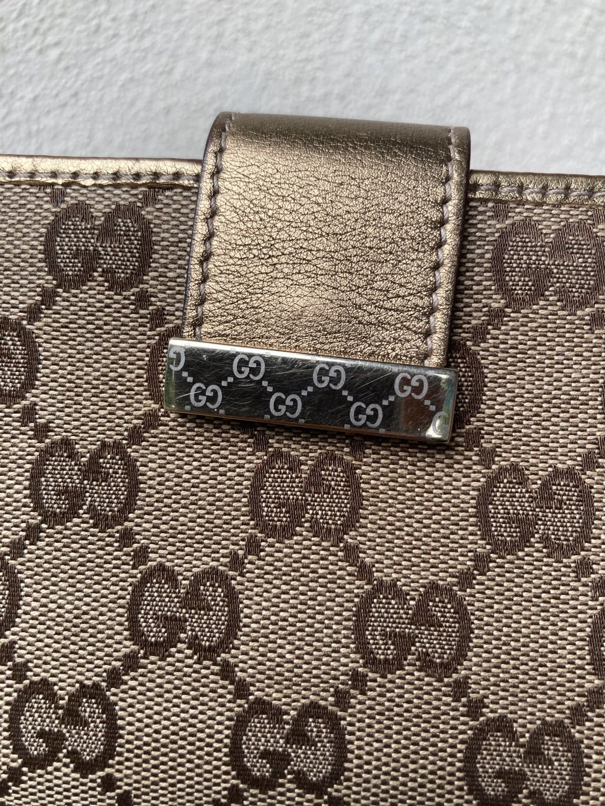 Gucci Vintage Gucci GG Gold Trim Canvas Leather Monogram Wallet Size ONE SIZE - 3 Thumbnail