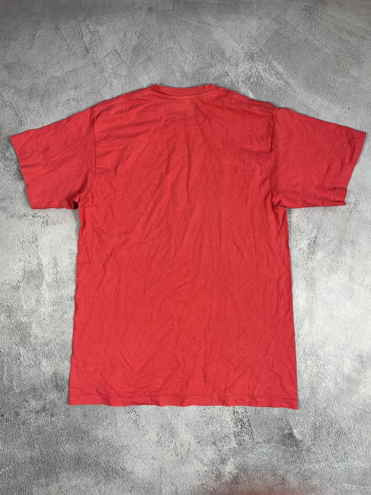 Champion × Vintage Vintage Y2K Champion faded tee big logo streetwear size L Size US L / EU 52-54 / 3 - 5 Thumbnail