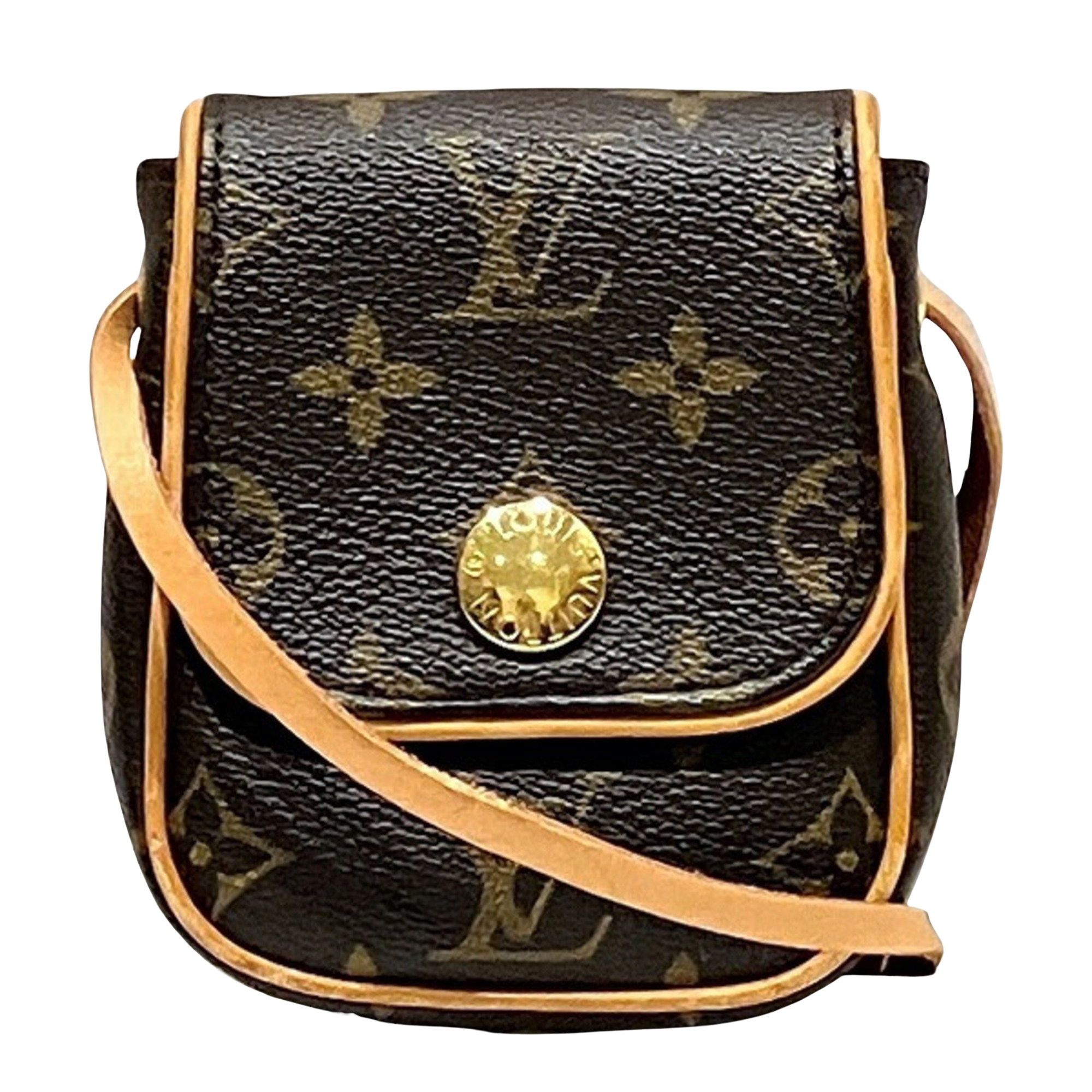 Louis Vuitton Louis Vuitton Cancun clutch Size ONE SIZE - 1 Thumbnail