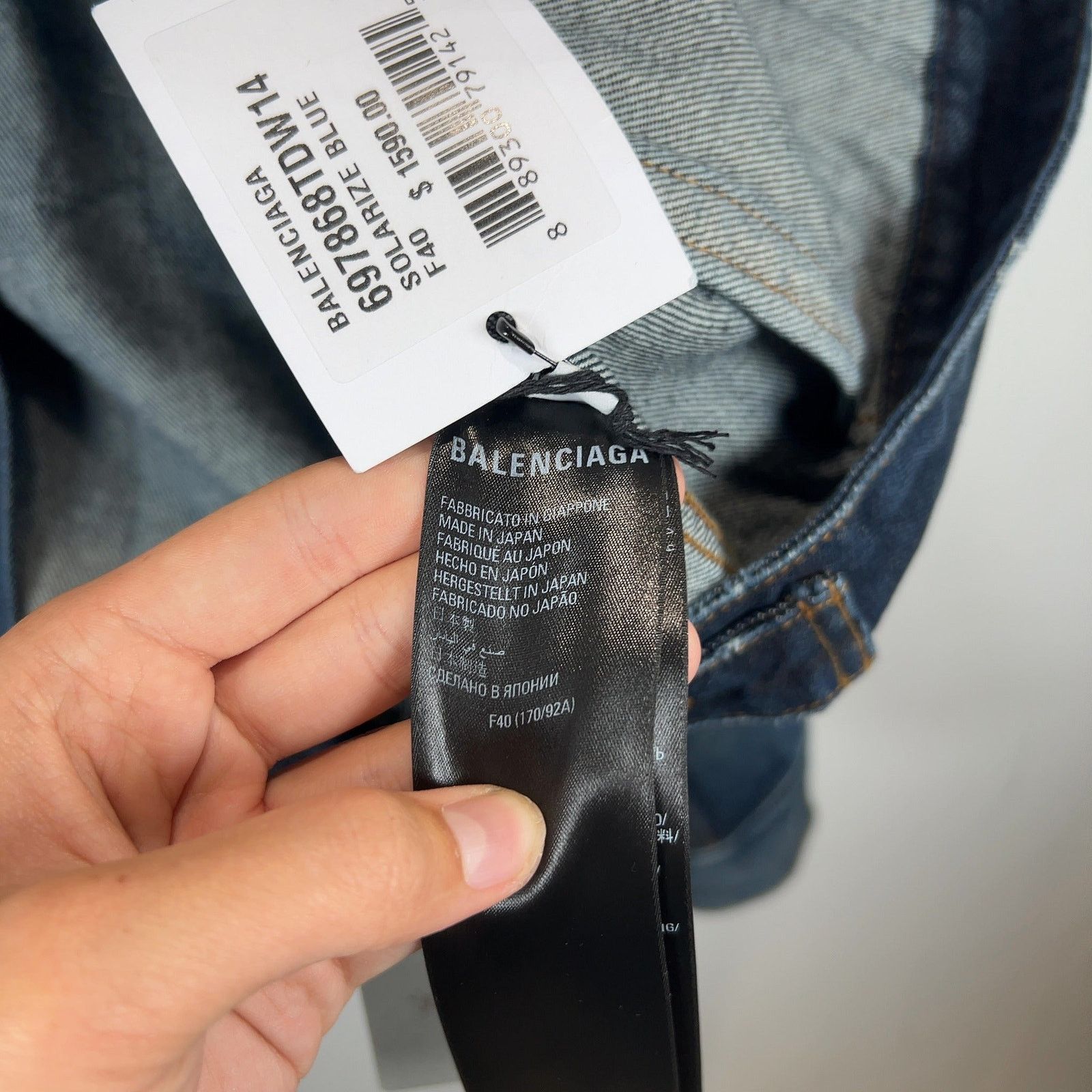 Balenciaga Balenciaga 'Dirty Swing' Denim Jacket Size US S / EU 44-46 / 1 - 4 Thumbnail