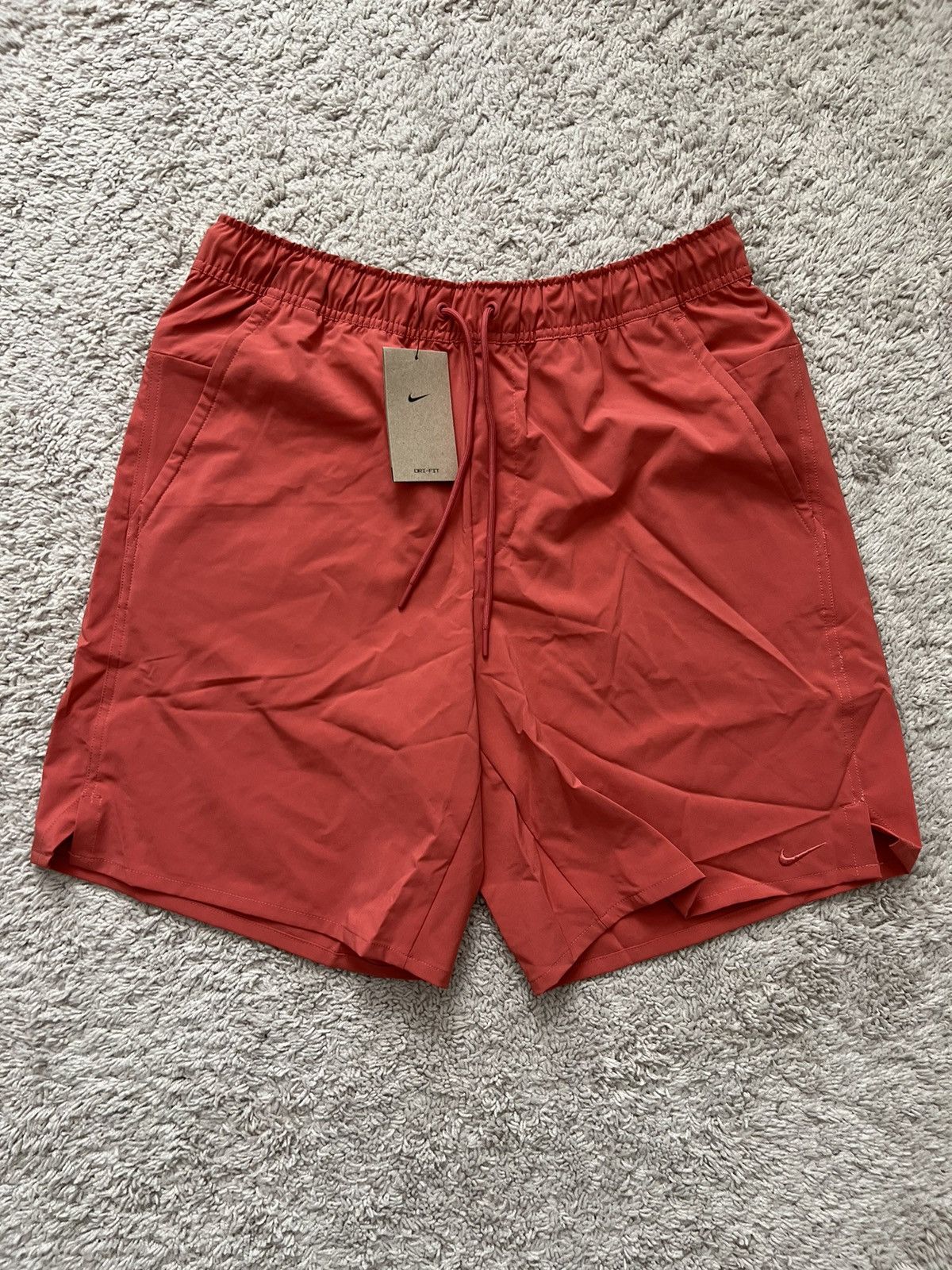 Nike Nike Unlimited 9" Dri-Fit Training Shorts Coral Size US 28 / EU 44 - 1 Thumbnail