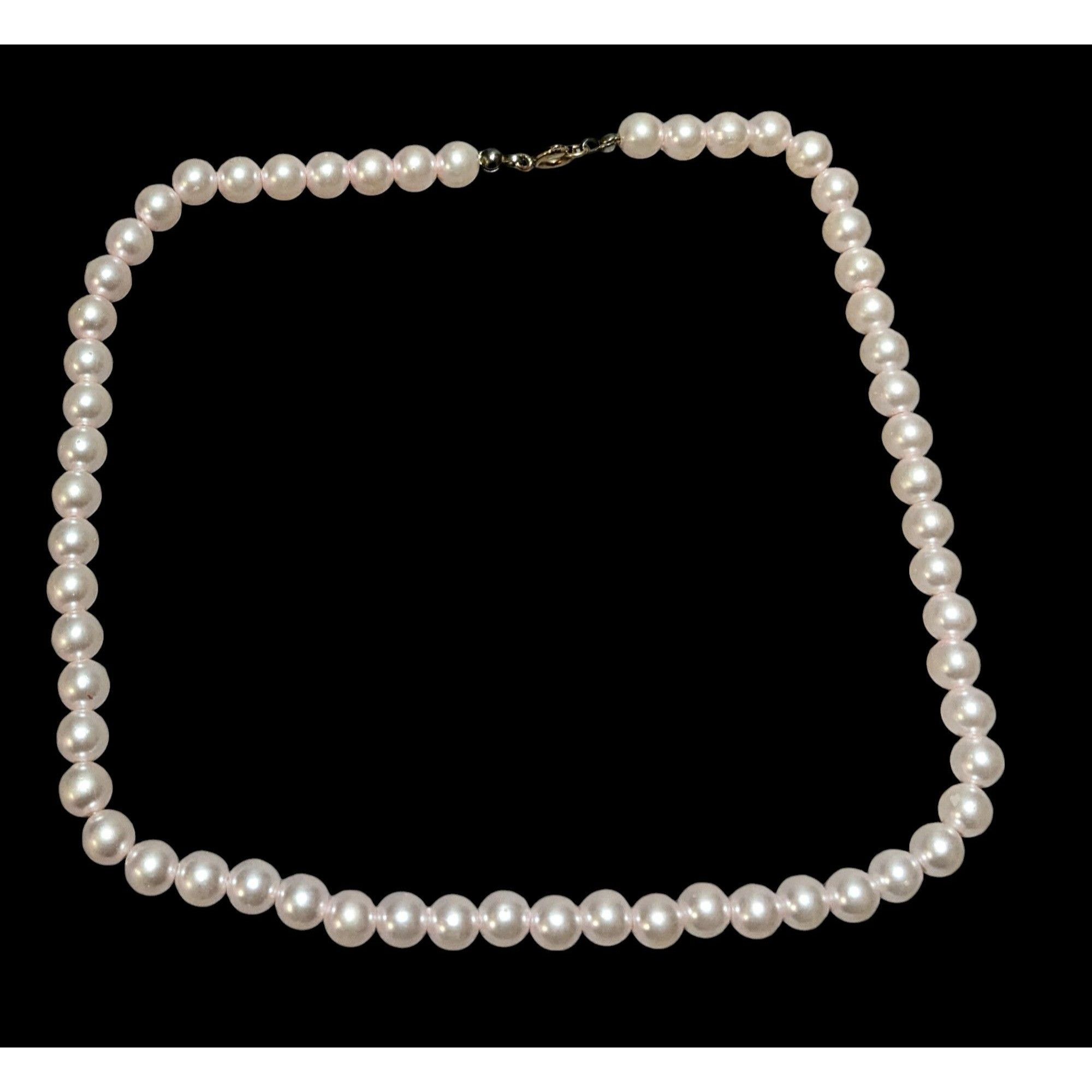 Other Coquette Pastel Pink Faux Pearl Necklace Size ONE SIZE - 1 Thumbnail