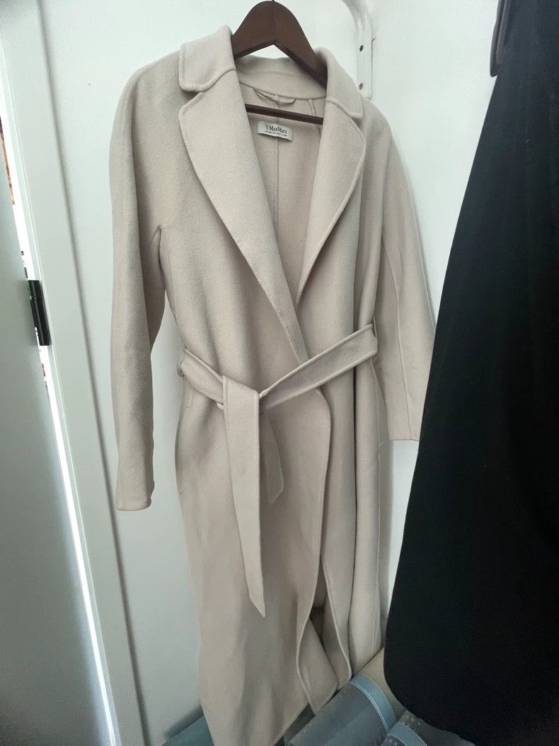 Max Mara Coat Rice White Ice White Long Bathrobe Coat Cash