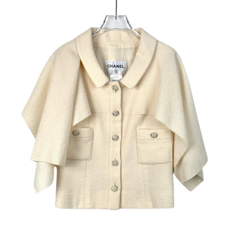 Chanel Chanel Beige double C logo buckle lapel wool cloak jacket 2 Size XS / US 0-2 / IT 36-38 - 1 Thumbnail