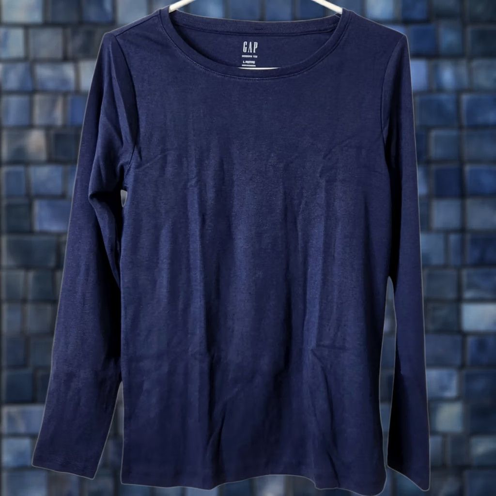 Gap Gap Womens Petite L Modern Long Sleeve T-Shirt Navy Blue Crewneck Size L / US 10 / IT 46 - 1 Thumbnail