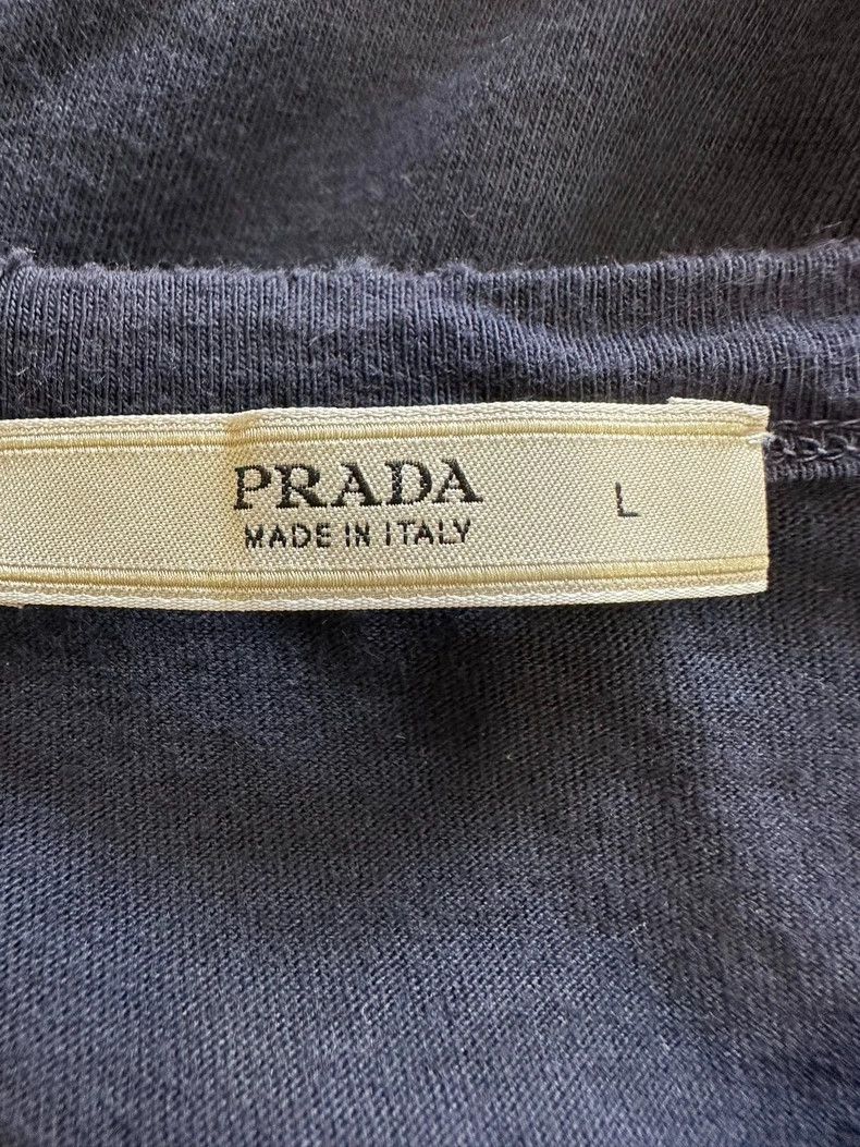 Prada Prada Neck animal logo dark blue women's V-neck short sleev Size L / US 10 / IT 46 - 4 Thumbnail