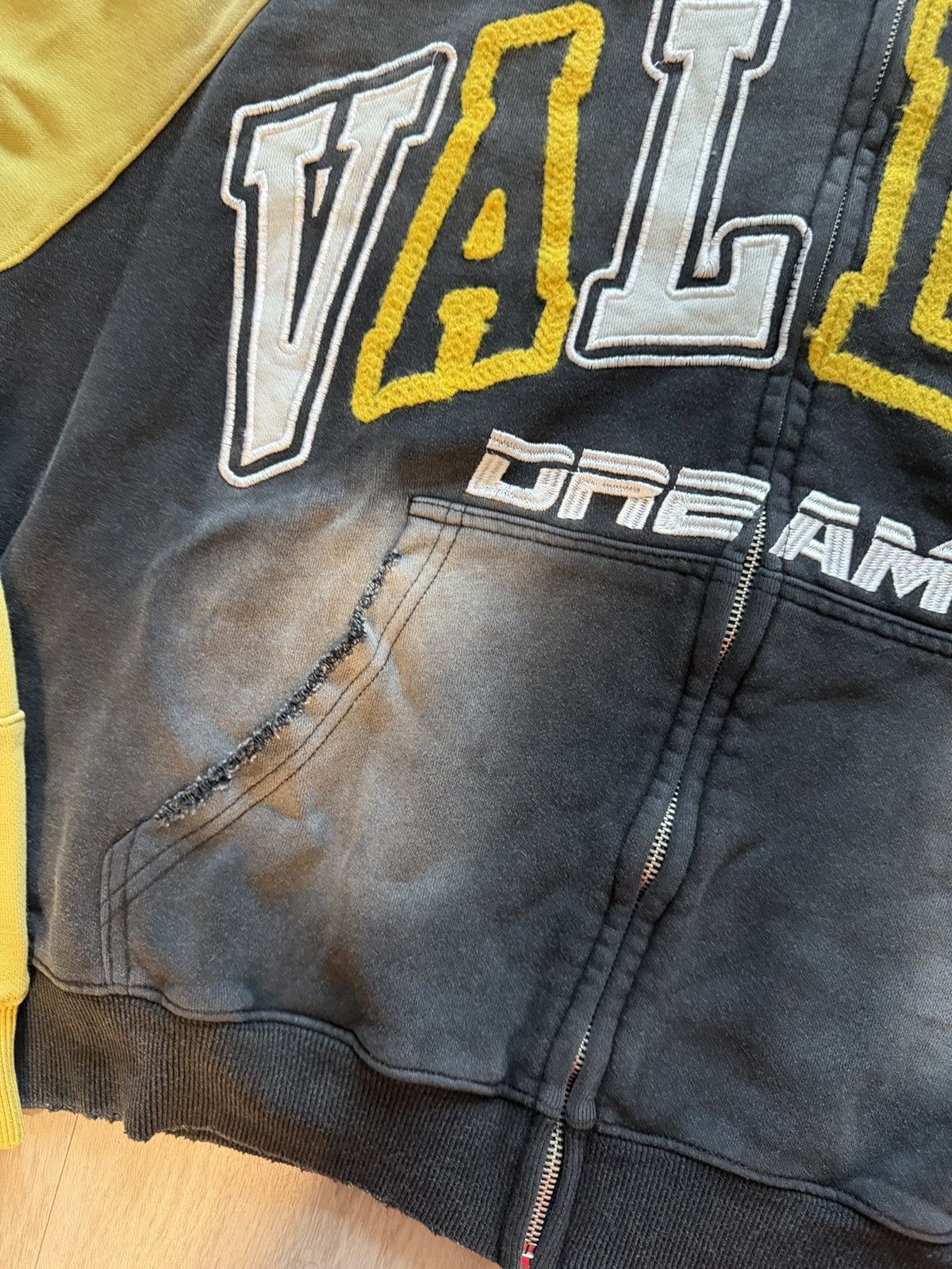 Vale Forever Lethal Zip Up