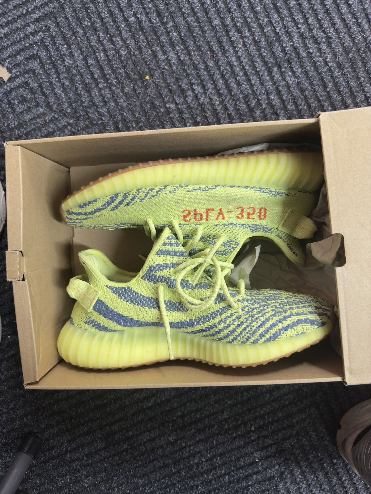 Adidas Adidas Yeezy 350 v2 “Semi Frozen” Size US 9 / EU 42 - 3 Thumbnail