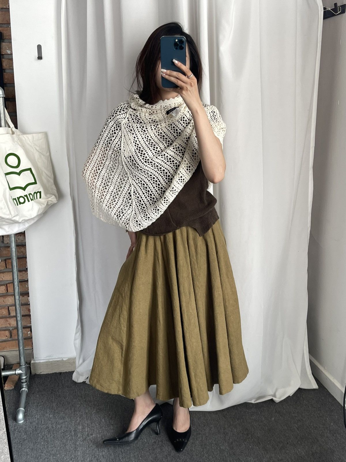 Yohji Yamamoto 80s Yohji Yamamoto Button-Tab Paneled Midi Skirt Size 26" / US 2 / IT 38 - 1 Thumbnail