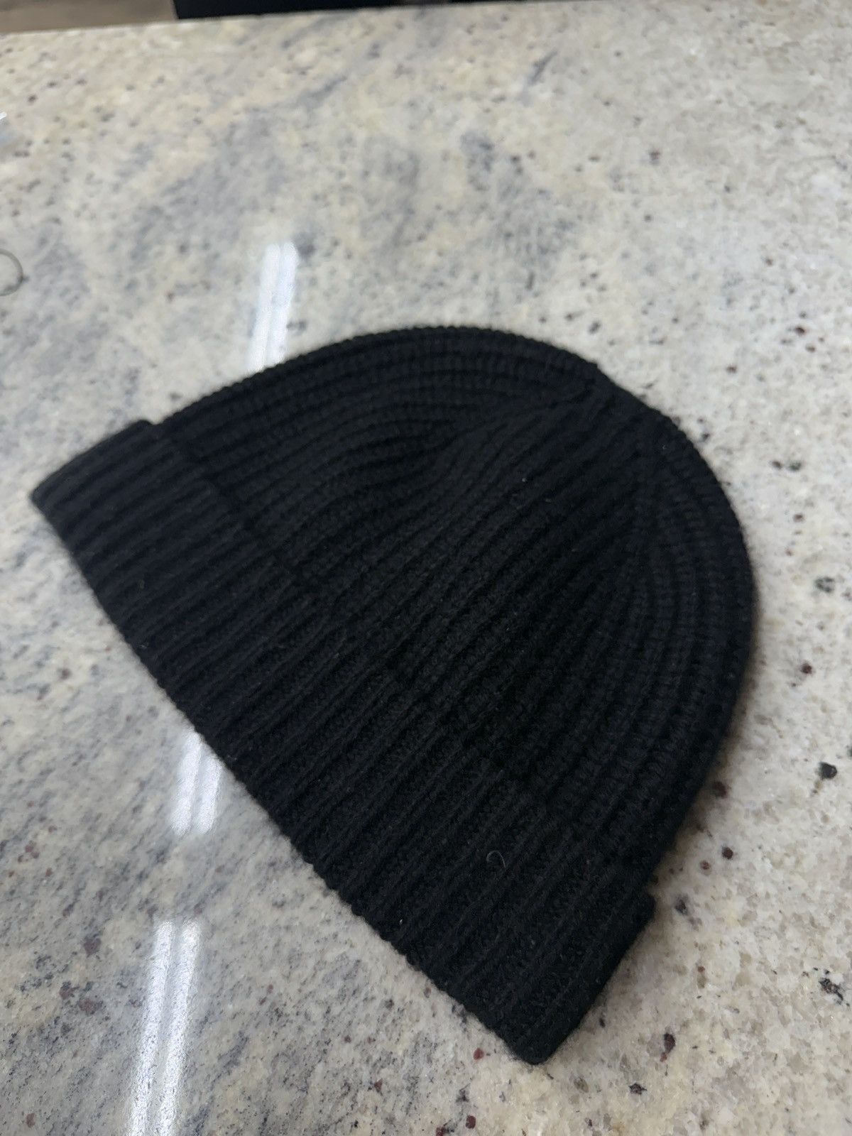 Celine Celine Black Beanie Size ONE SIZE - 4 Thumbnail