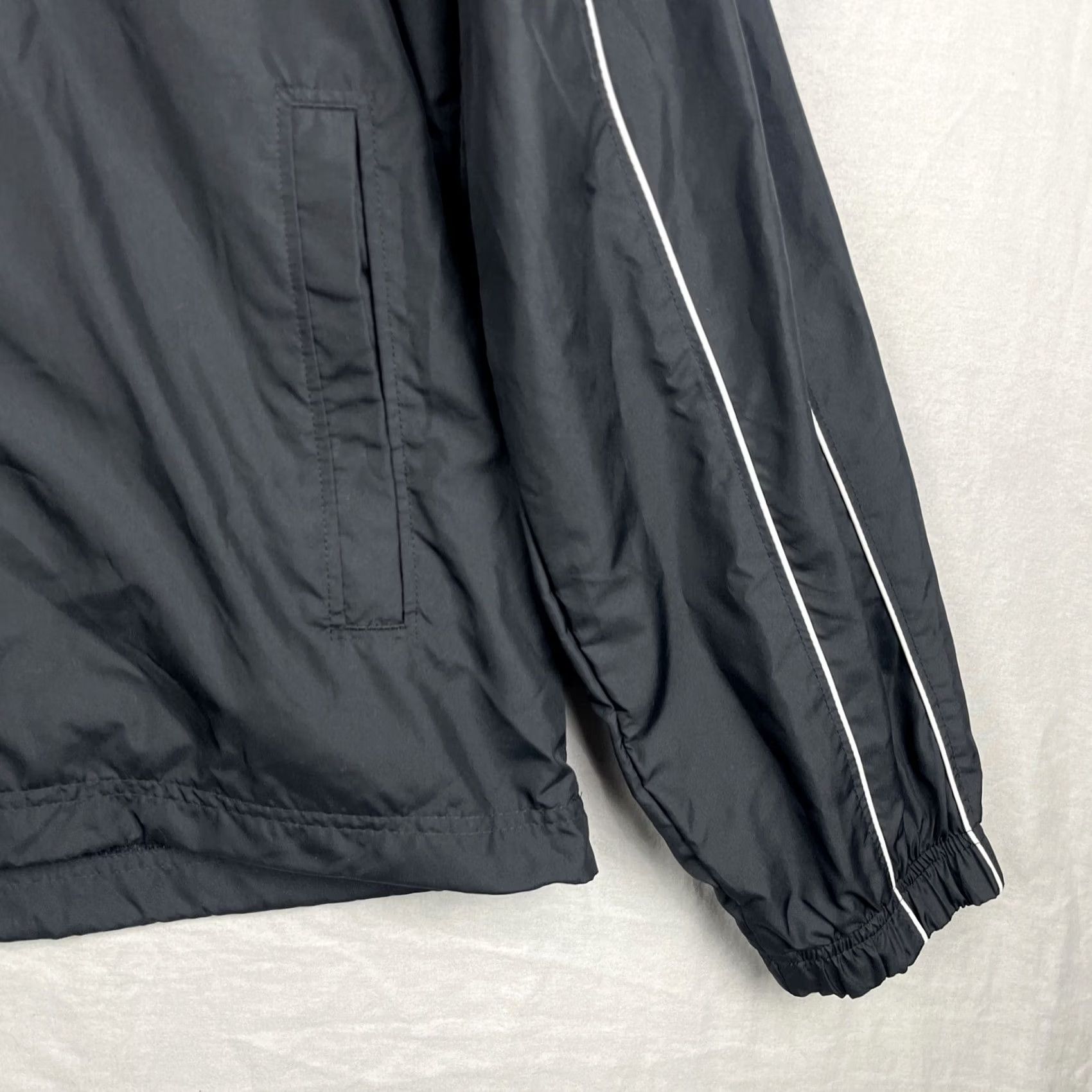 Nike Nike Track Jacket Mens Large Black Red Full Zip Windbreaker Size US L / EU 52-54 / 3 - 3 Thumbnail