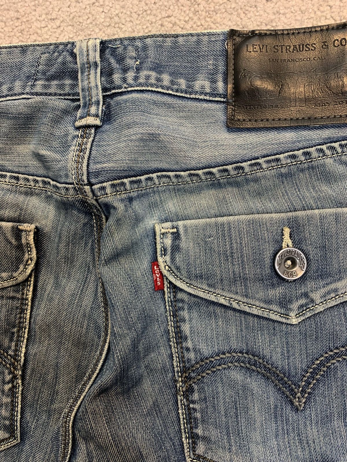 Levi's × Vintage Vintage Levi’s 514 Washed Blue Stone Denim Jeans 90s Baggy Size US 31 - 15 Thumbnail